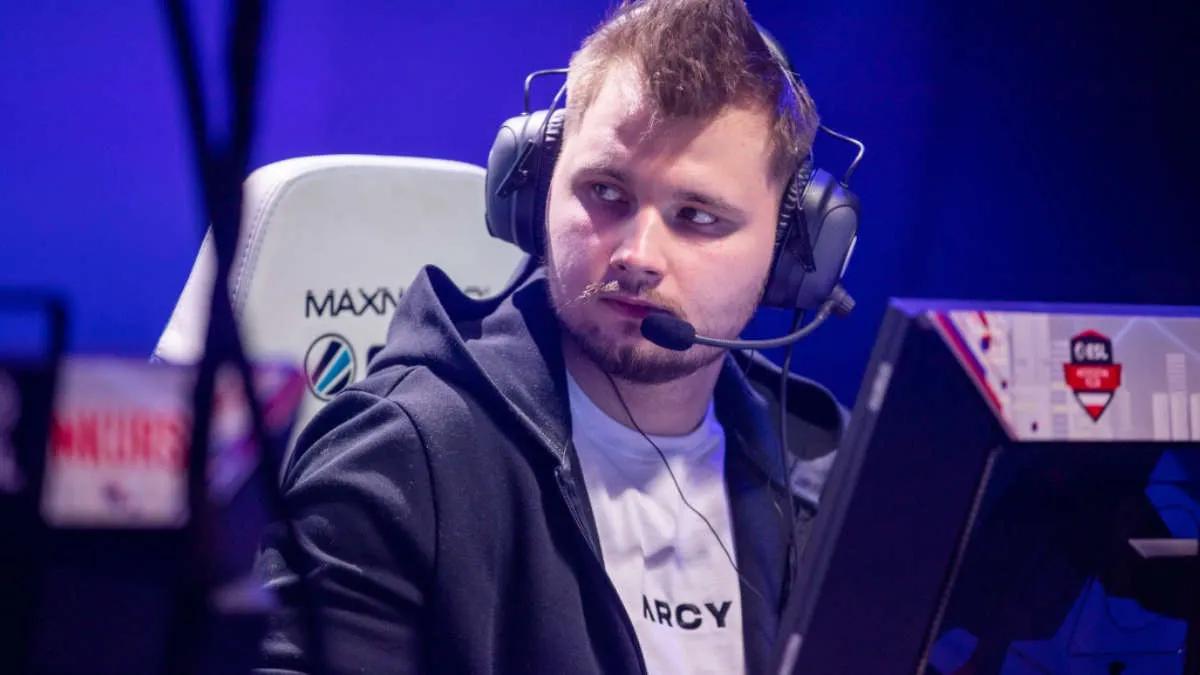 mouz leaves HONORIS starting lineup