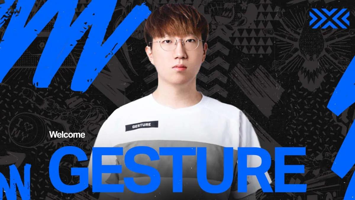 New York Excelsior Sign Gesture