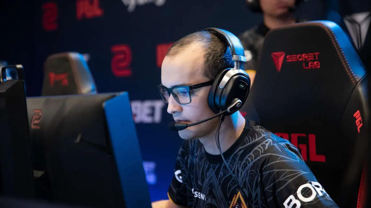 TACO: "Now playing CS:GO is the same as becoming a European"