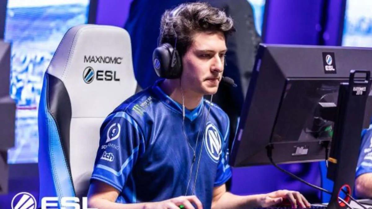 Nifty will continue his career under the 4ORMULA tag