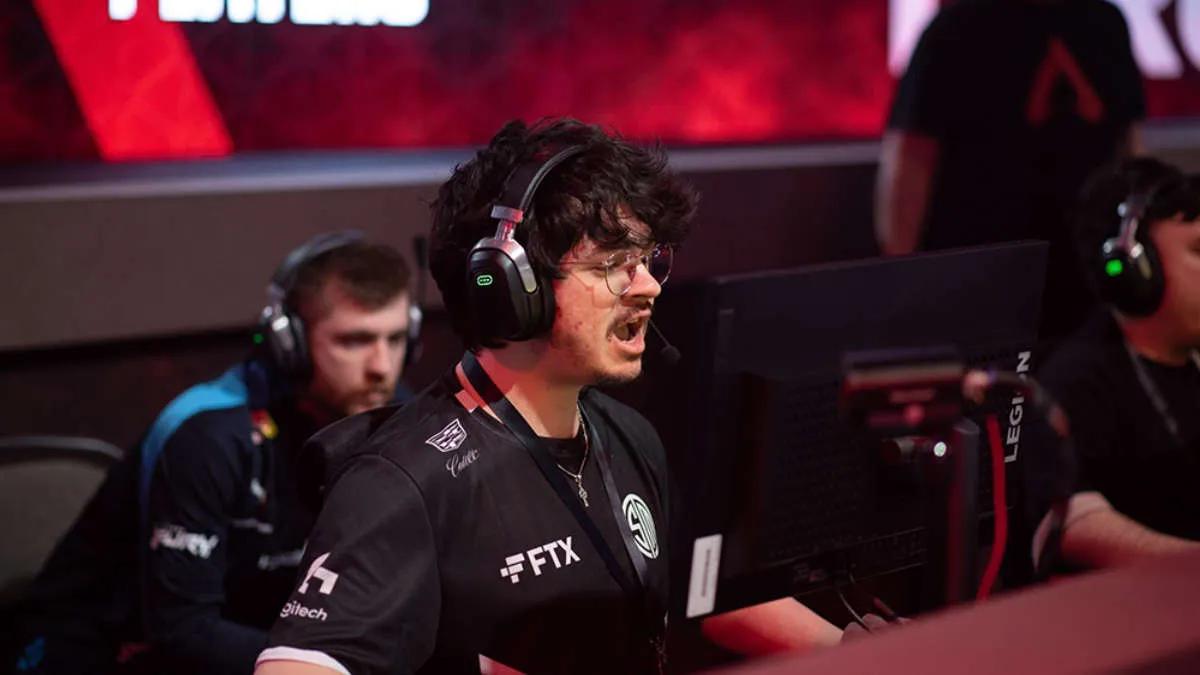 Albralelie left FaZe Clan Apex Legends roster