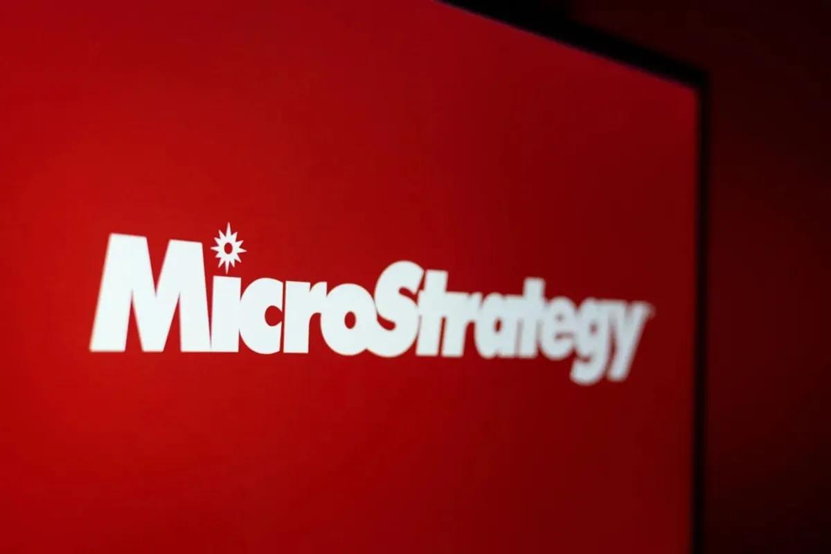MicroStrategy зазнала рекордних збитків від падіння біткоїна
