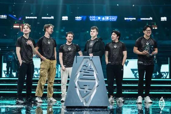 Tundra Esports розлучається зі своїм складом Dota 2, оскільки весь склад приєднується до 1w