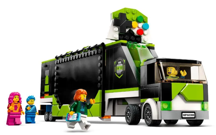 Lego released a set dedicated to eSports. Photo 2